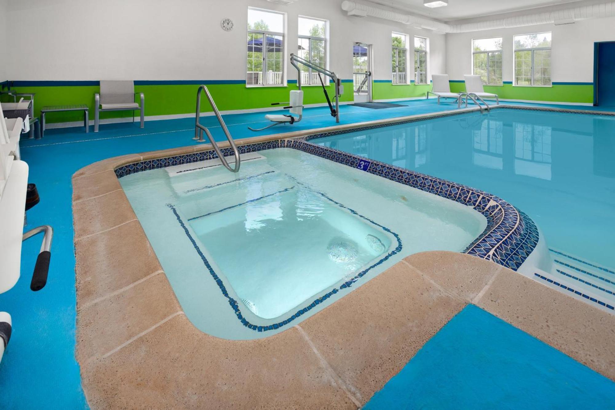 Holiday Inn Express Hotel & Suites Acme-Traverse City By Ihg Εξωτερικό φωτογραφία